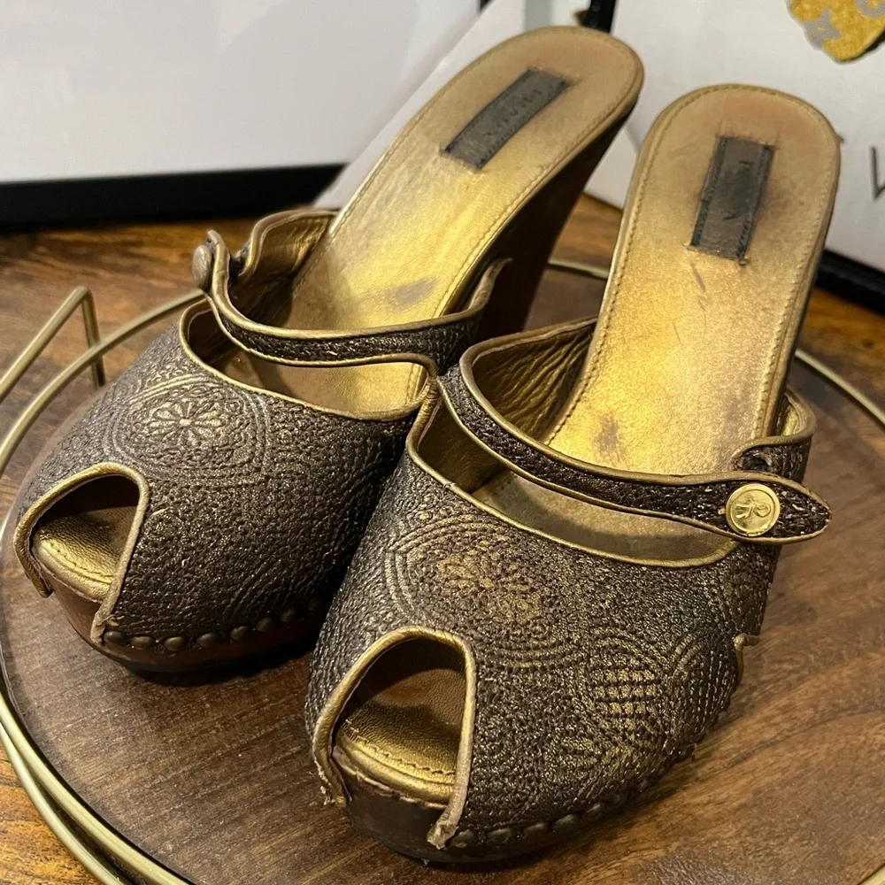 Prada Vintage Gold & Brown Wedge Shoes - Picture 2 of 7